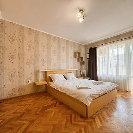 1br Next To Grand Mall * Varna