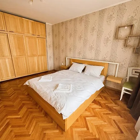 1br Next To Grand Mall Varna