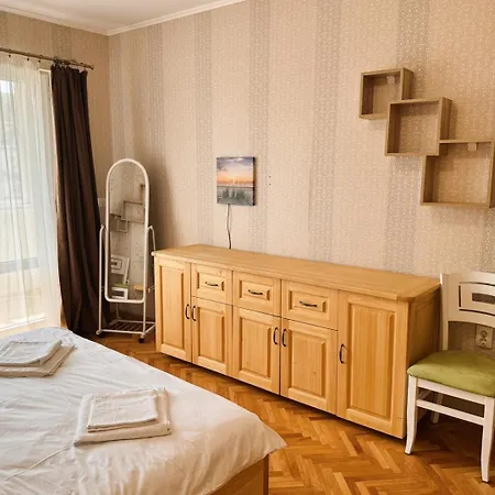 Lejlighed 1br Next To Grand Mall